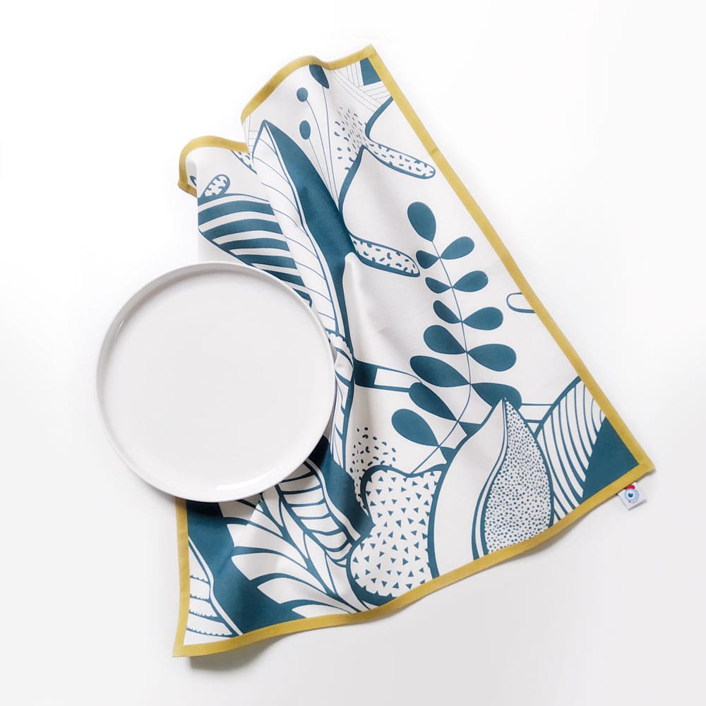 2 ou 4 SERVIETTE de table tissu Tropical jungle moutarde et bleu - Famille Tropico Coco 40x40cm – Image 3